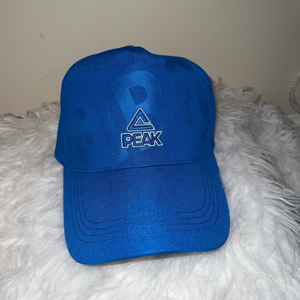 Fiba PEAK hat